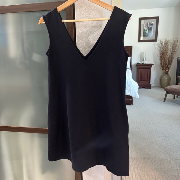 Diane Von Furstenberg Shift Dress w/ Pockets - Navy Blue Size 2 - Picture 3 of 8